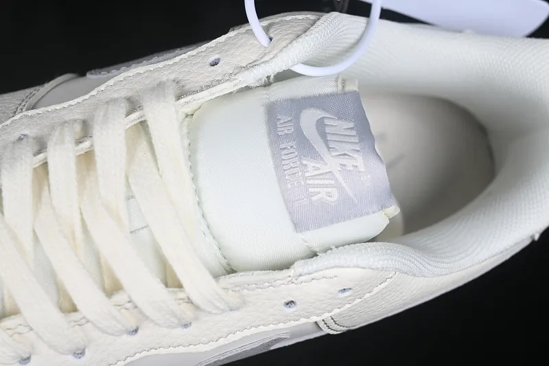 All categories Nk Air Force 1 Air Force series Nk Air Force 1 Low Air Force low-top Nike Air Force 1'07 Low Air Force 1 low-top casual sneakers DN9688-110